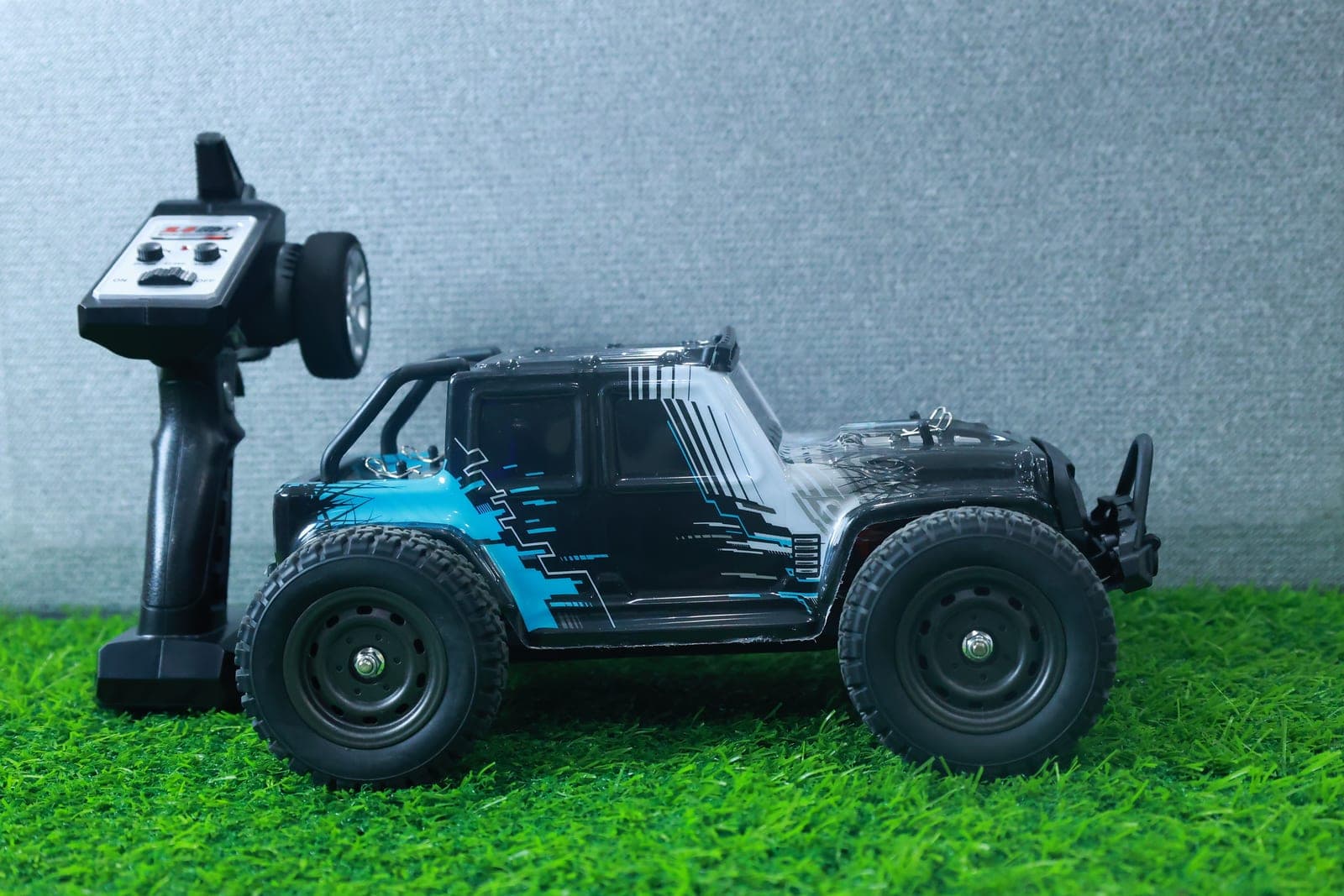 Suchiyu SCY 16103 Gantry PRO 1/16 4WD Brushless RC Truck – 70 km/h