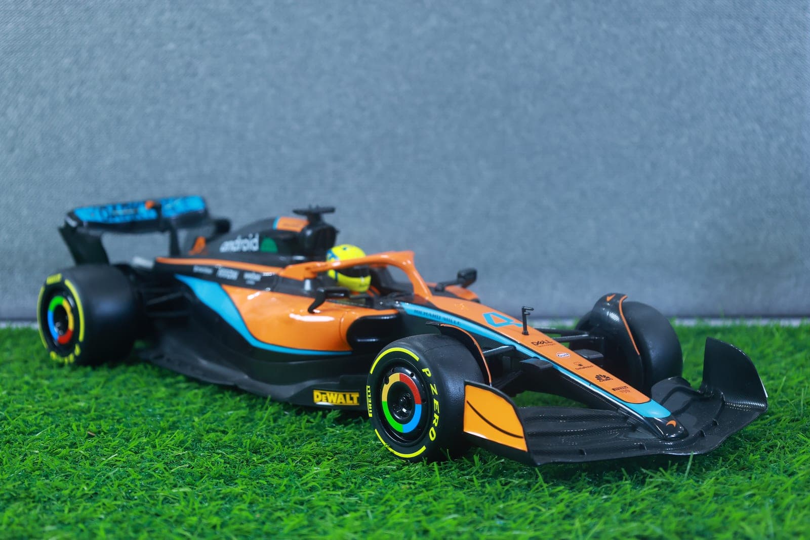 Rastar McLaren F1 MCL36 1:12 Officially Licensed RC Car — view 2