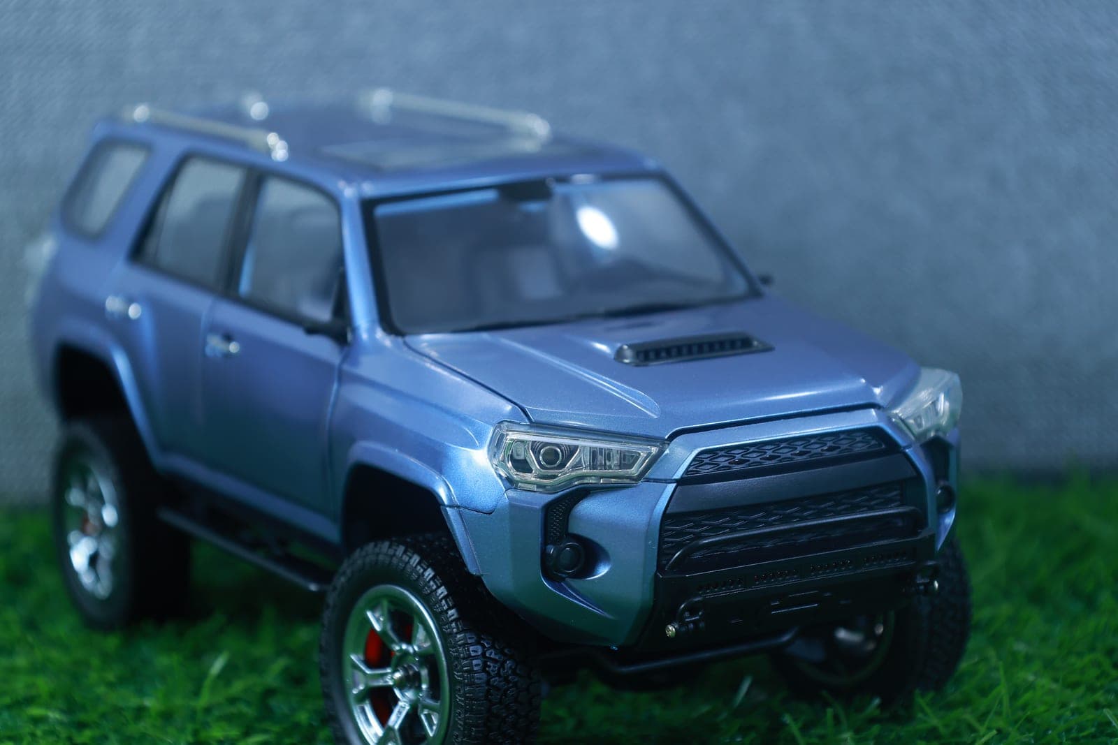 HGRC Toyota 4Runner 1:18 Metal Series RC Car — Officially Licensed — view 2