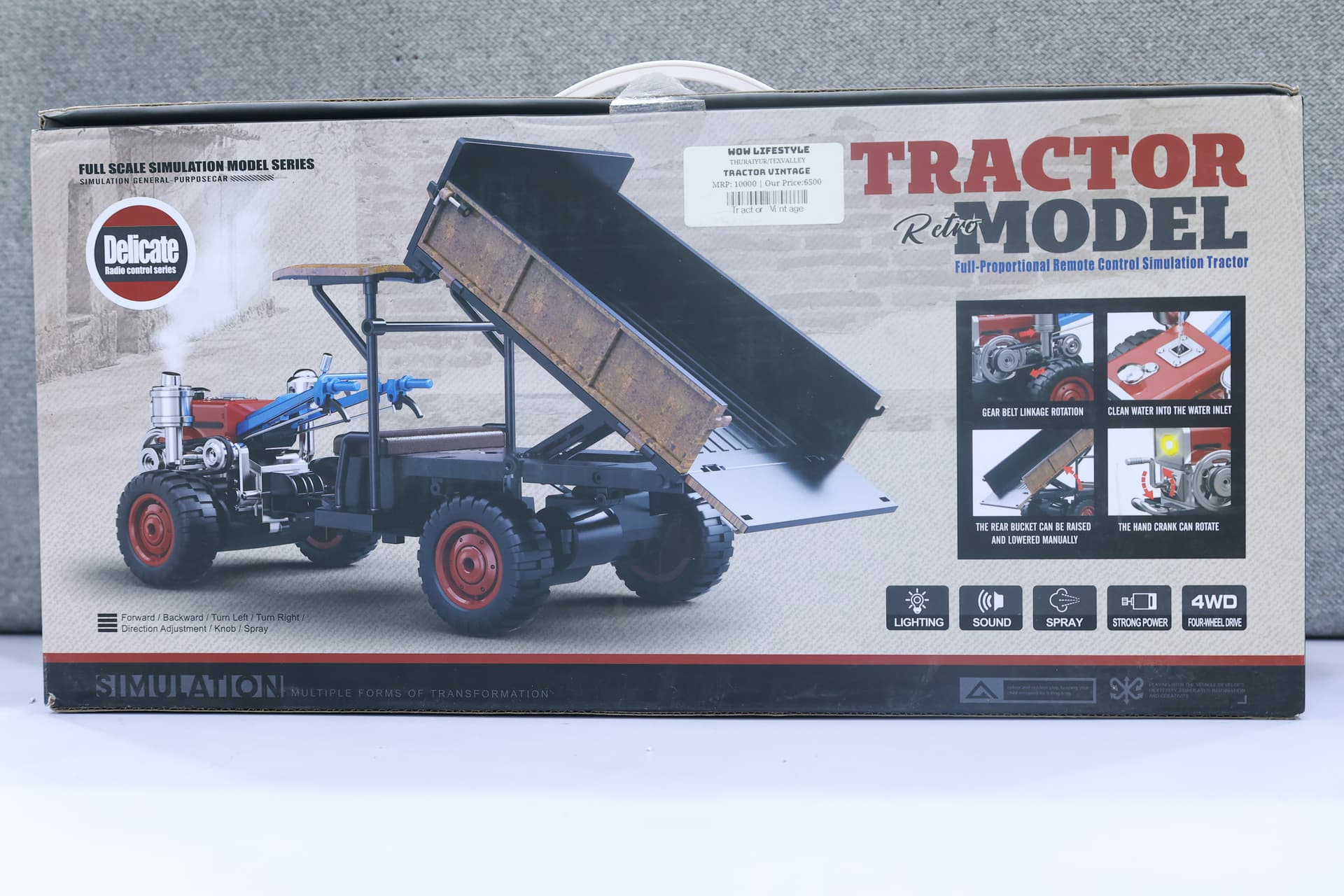 Delicate Retro Tractor RC — Lights, Sound & Spray Effect, 4WD — view 3